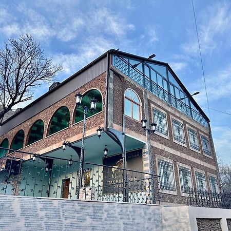 Tadevosyan Guest House Bjni Exteriör bild