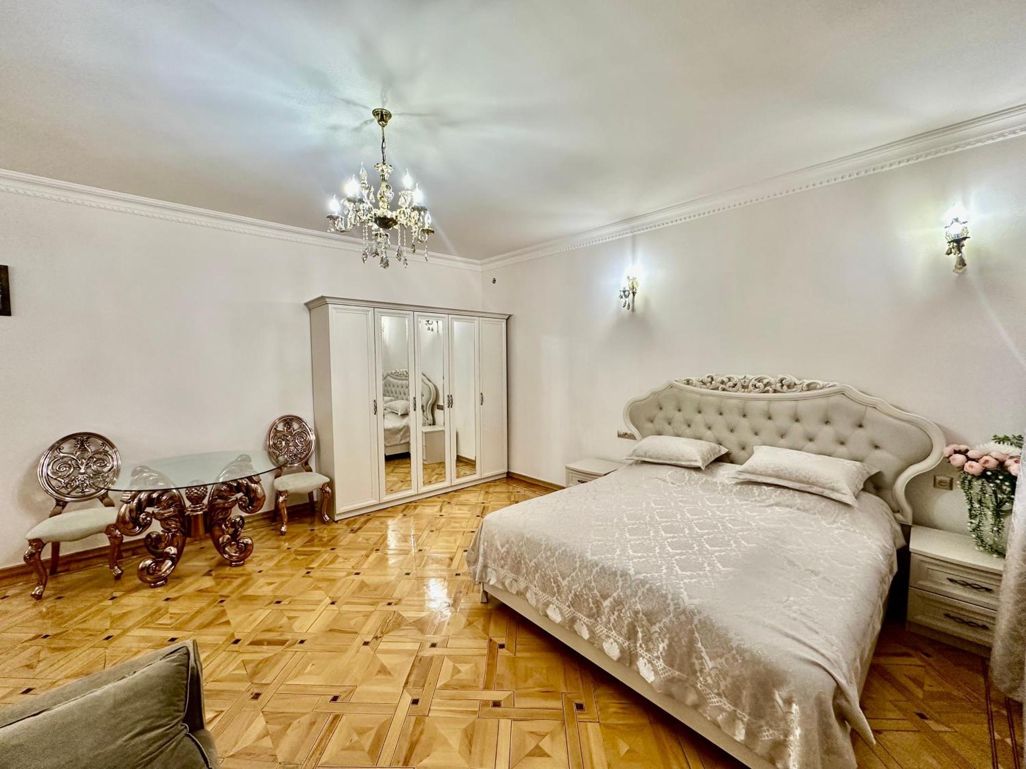 Tadevosyan Guest House Bjni Exteriör bild